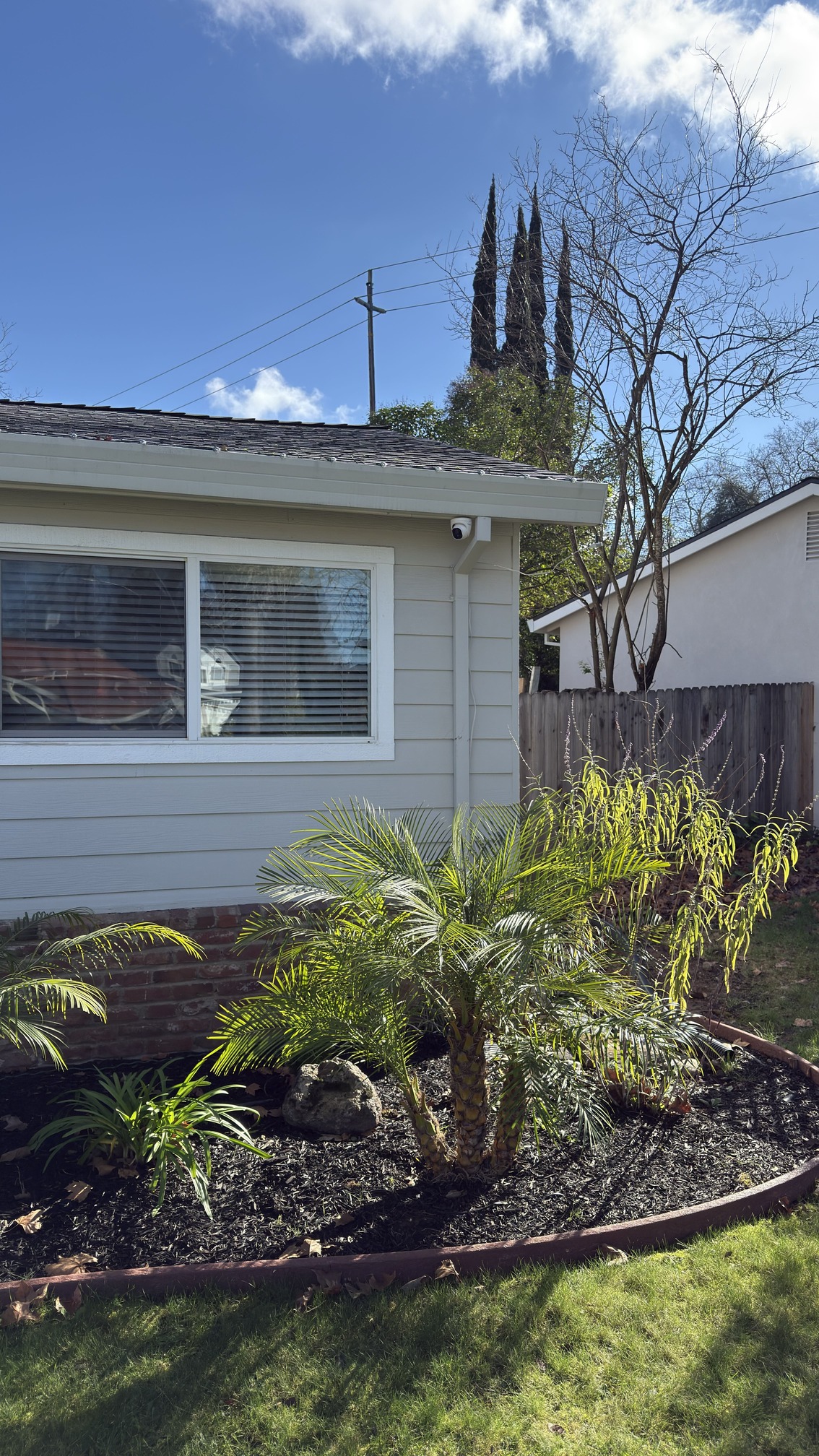 Front door security camera installation in Citrus Heigts home